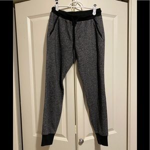Gap joggers